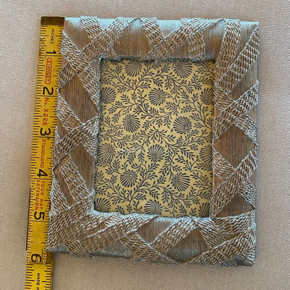 Anthropologie Small Woven Look Silver Metal Photo‎ Frame